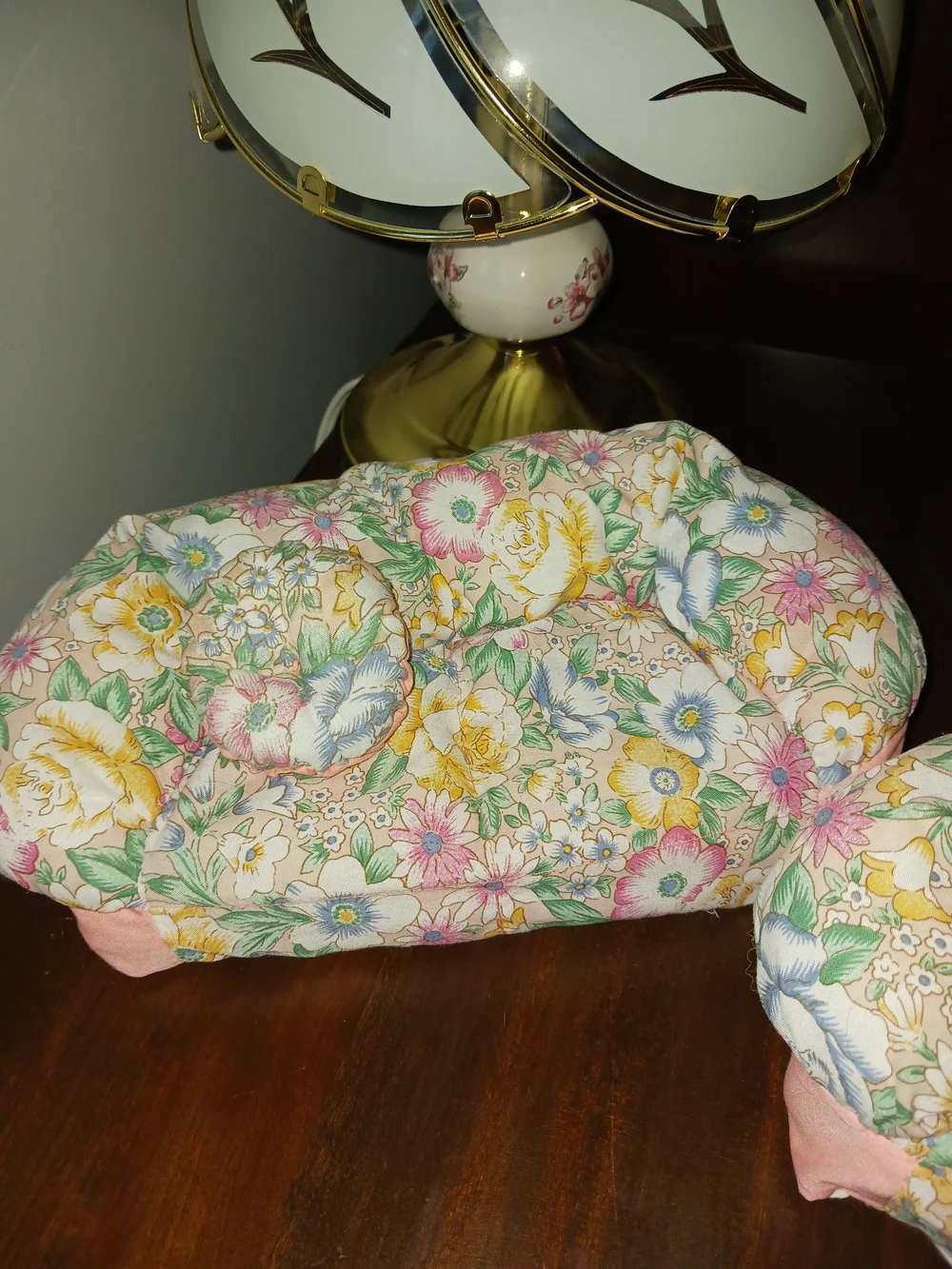 Vintage Barbie Doll Size Plush Floral Couch And Loveseat With Pillows